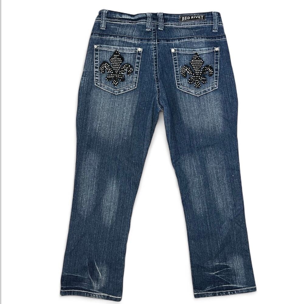 Y2K Red rivet jeans cropped fleur de lis pockets rhinestones vintage bling